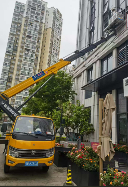 黃岡18米路燈車出租，帶司機隨叫隨到